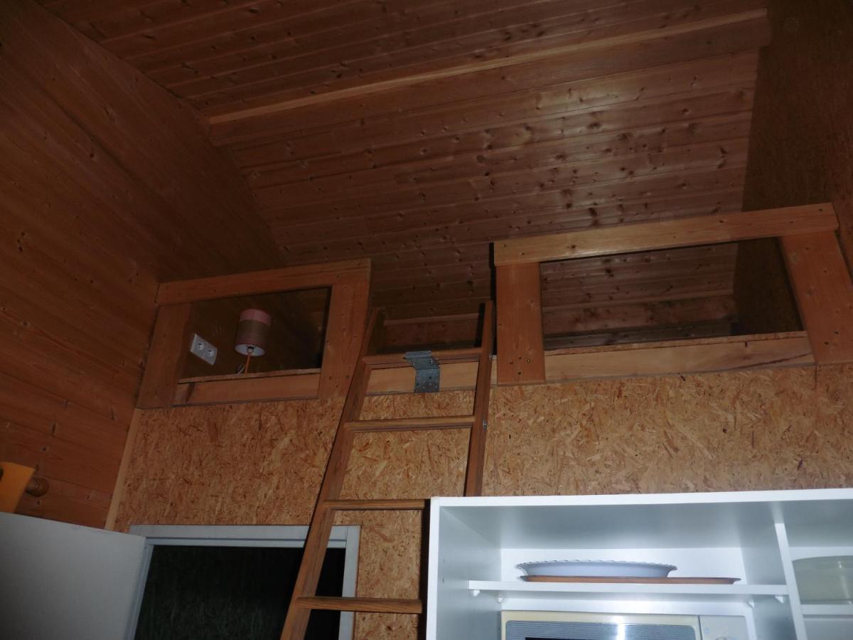 Camping Le Montbartoux Vollore-Ville Exteriör bild