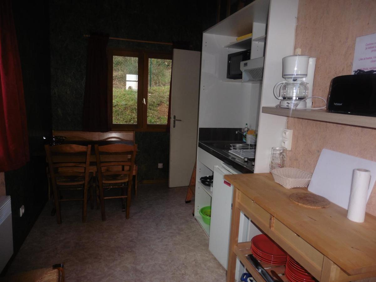 Camping Le Montbartoux Vollore-Ville Exteriör bild
