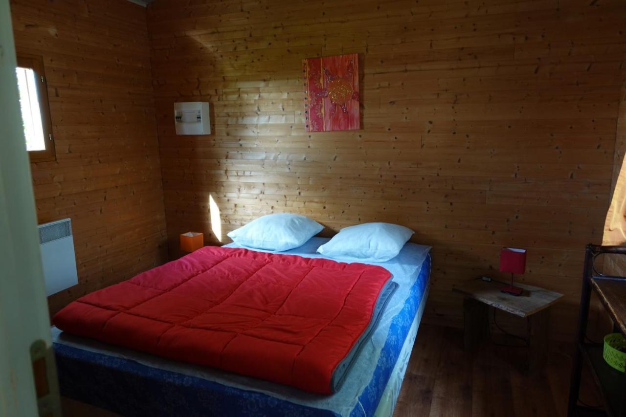 Camping Le Montbartoux Vollore-Ville Exteriör bild