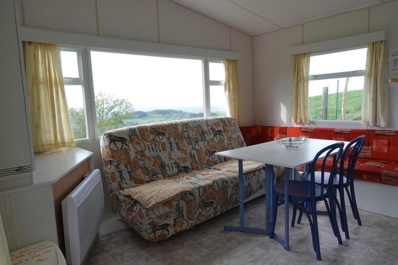 Camping Le Montbartoux Vollore-Ville Exteriör bild