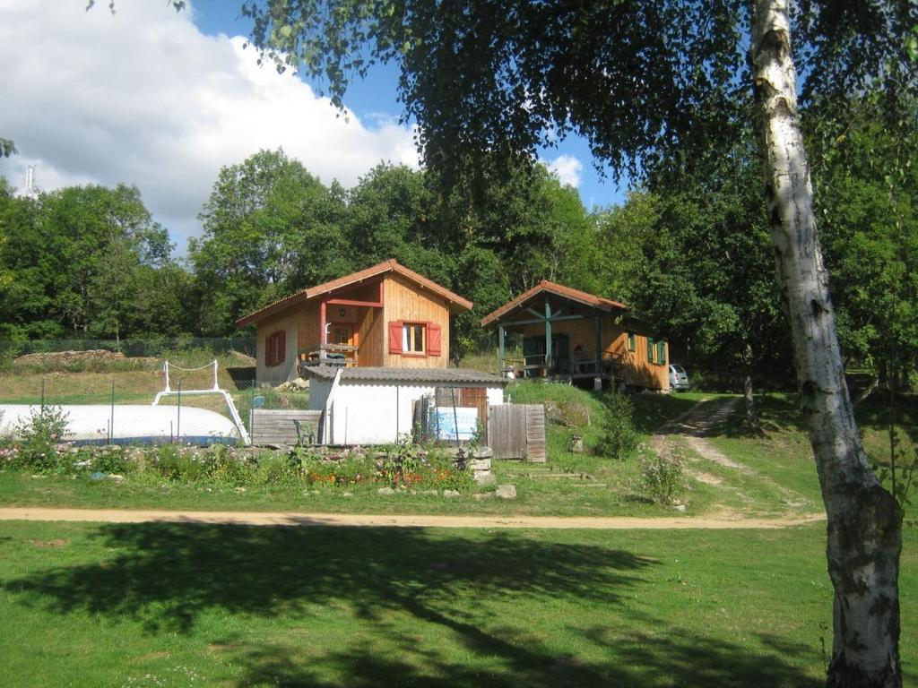 Camping Le Montbartoux Vollore-Ville Exteriör bild