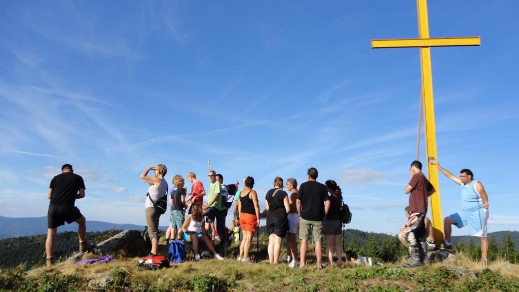 Camping Le Montbartoux Vollore-Ville Exteriör bild