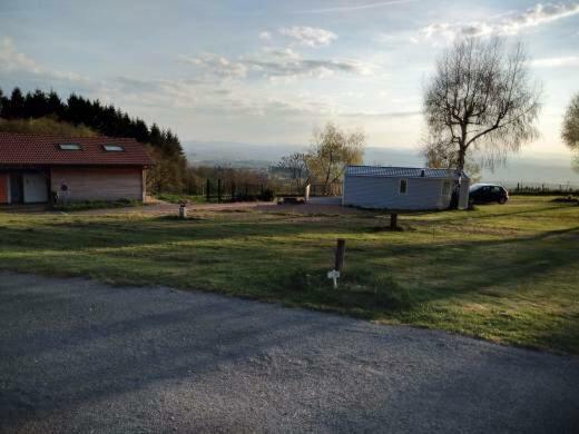 Camping Le Montbartoux Vollore-Ville Exteriör bild